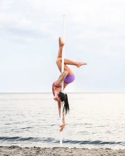 Strefa Bez Grawitacji Szkoła Pole dance i Exotic w Gdyni